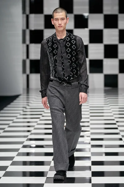 Look 116